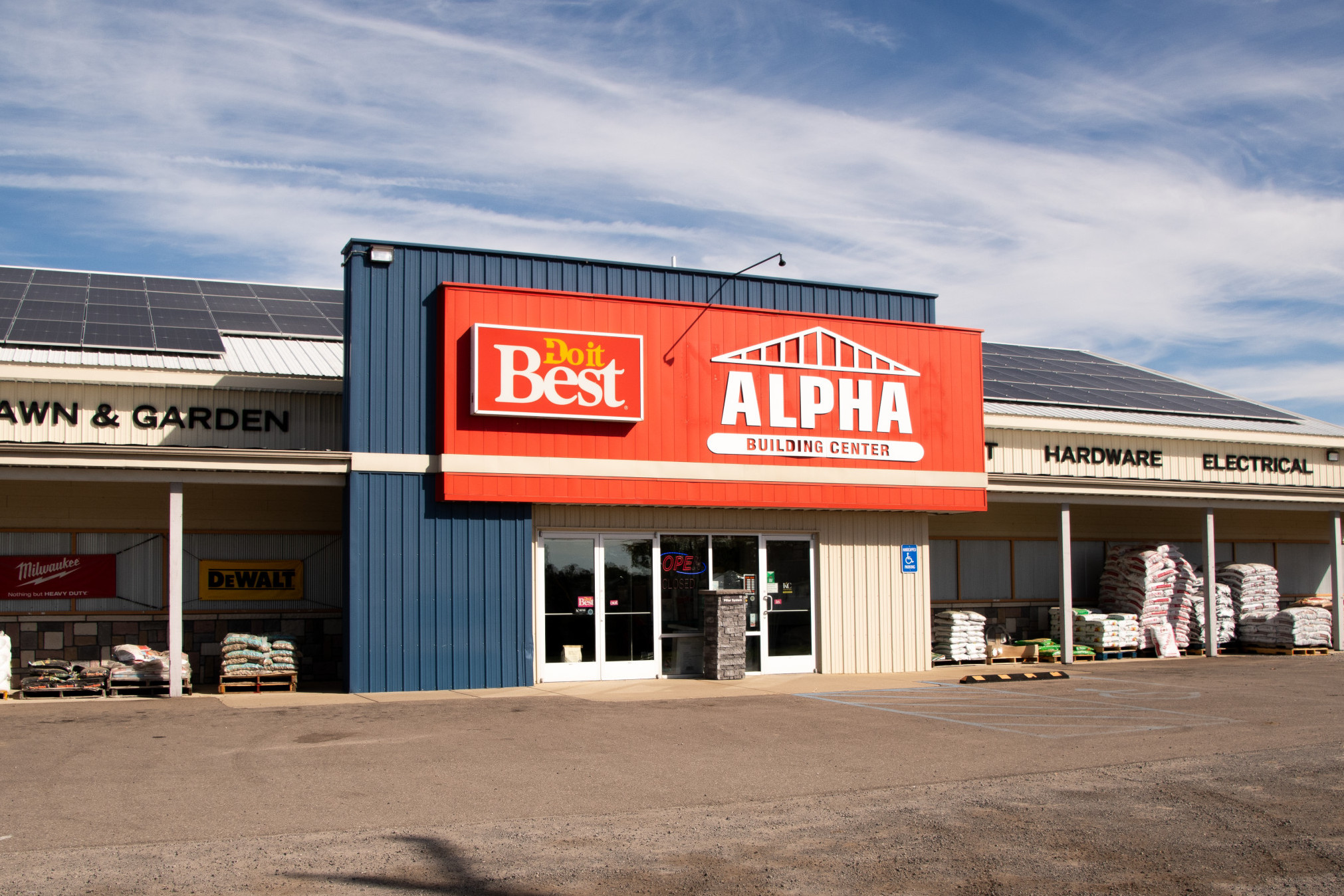 ALPHA_BUILDING_CENTER